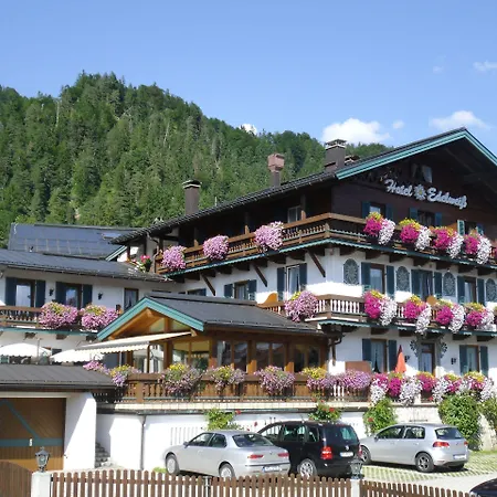 Edelweiss Hotel 3*