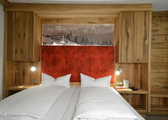 Edelweiss 3*