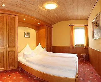 Hotel Edelweiß Garni