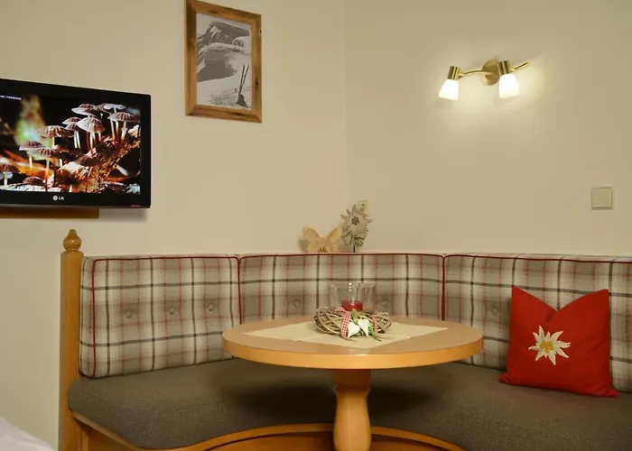 Hotel Edelweiss